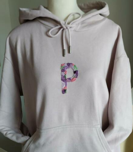 SUDADERA INICIAL bordada a mano MOD. GRANDE