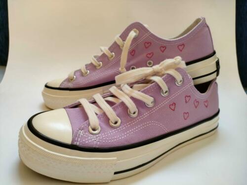 ZAPATILLAS LILA bordada a mano CORAZONES