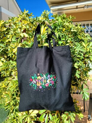 TOTE bordada SMILE